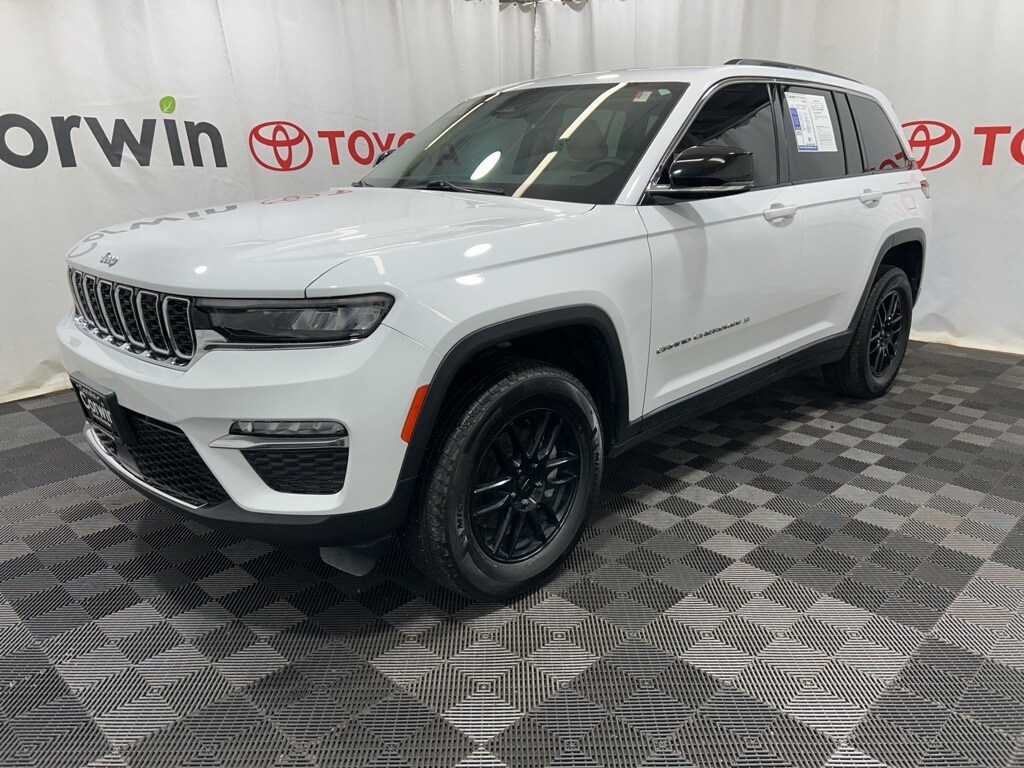 2022 Jeep Grand Cherokee Limited photo 3