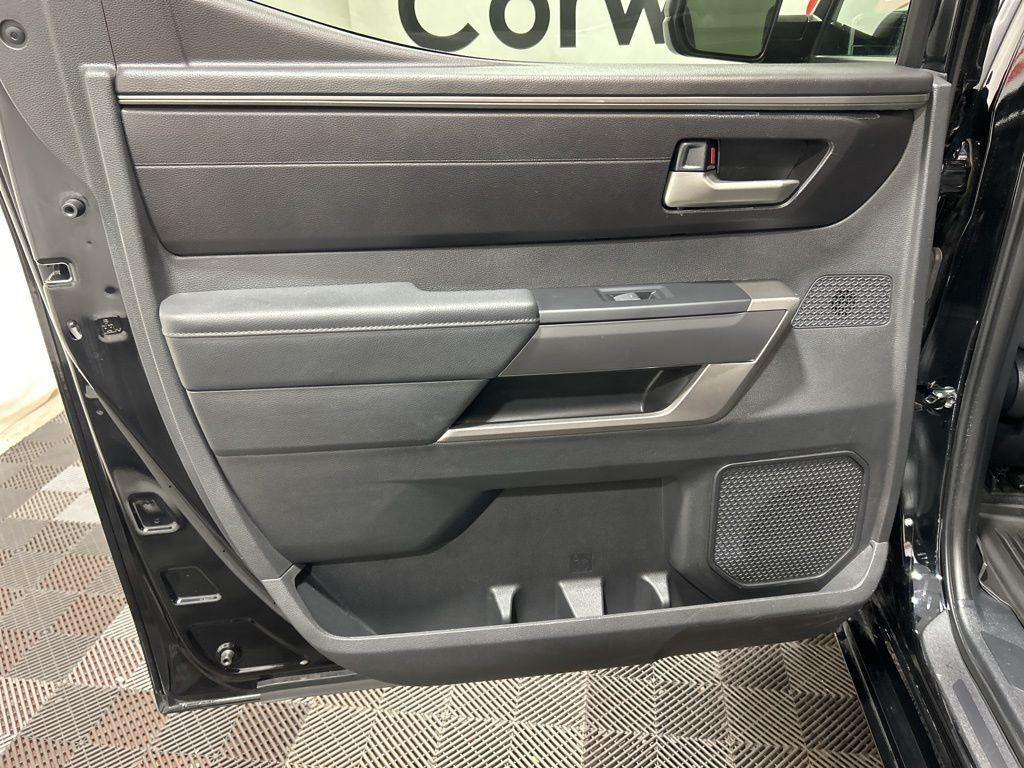 2024 Toyota Tundra SR5 - Photo 15