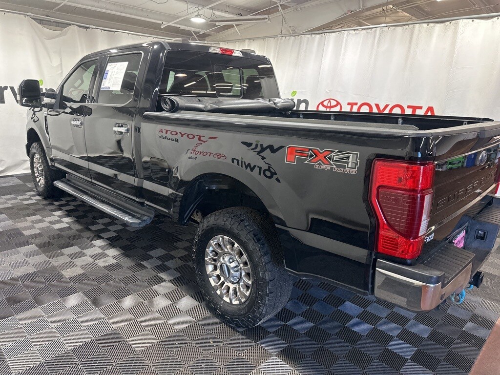 2021 Ford F-250 XLT photo 4