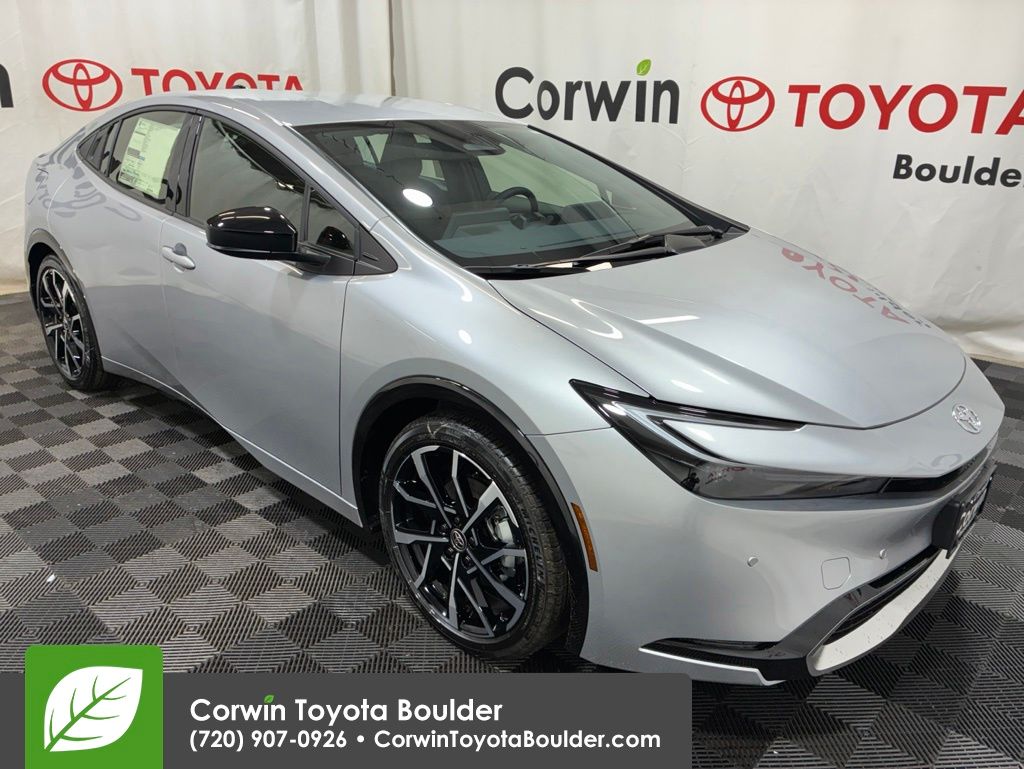 2026 Toyota Prius XSE's photo