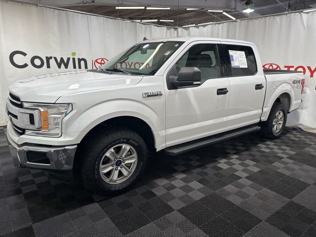 2019 Ford F-150 XLT photo 2