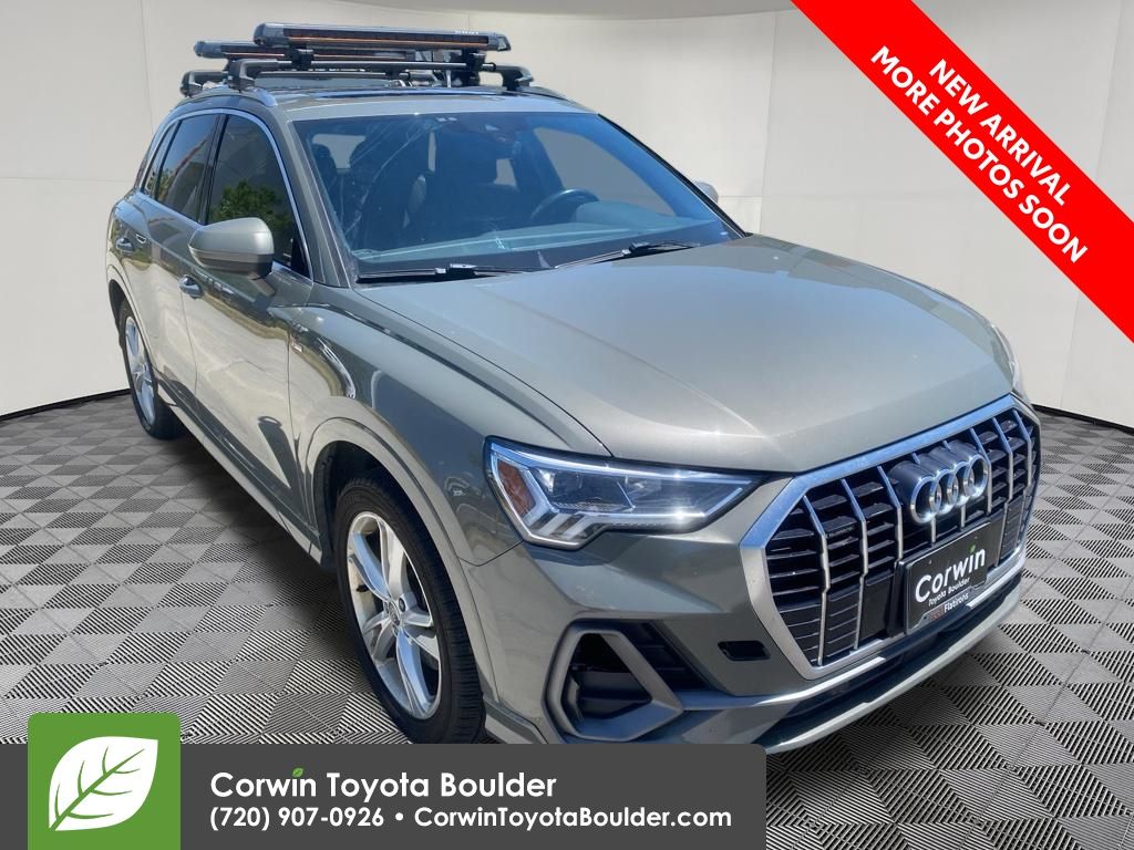 2019 Audi Q3 45 TFSI S Line Premium Plus quattro's photo
