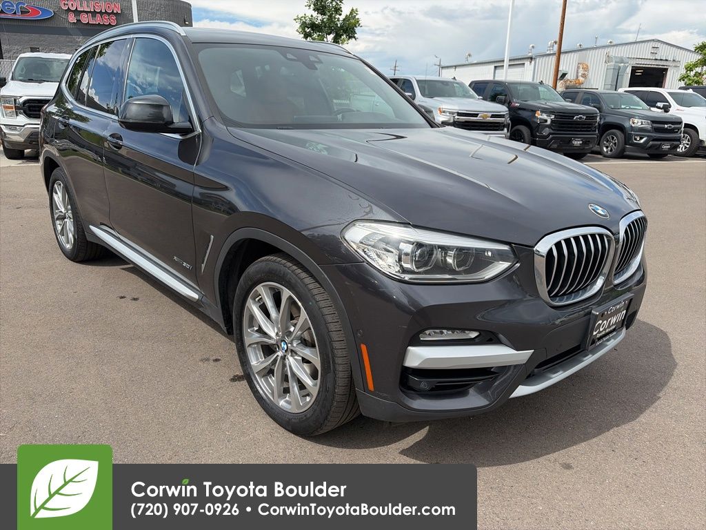 2018 BMW X3 xDrive30i's photo
