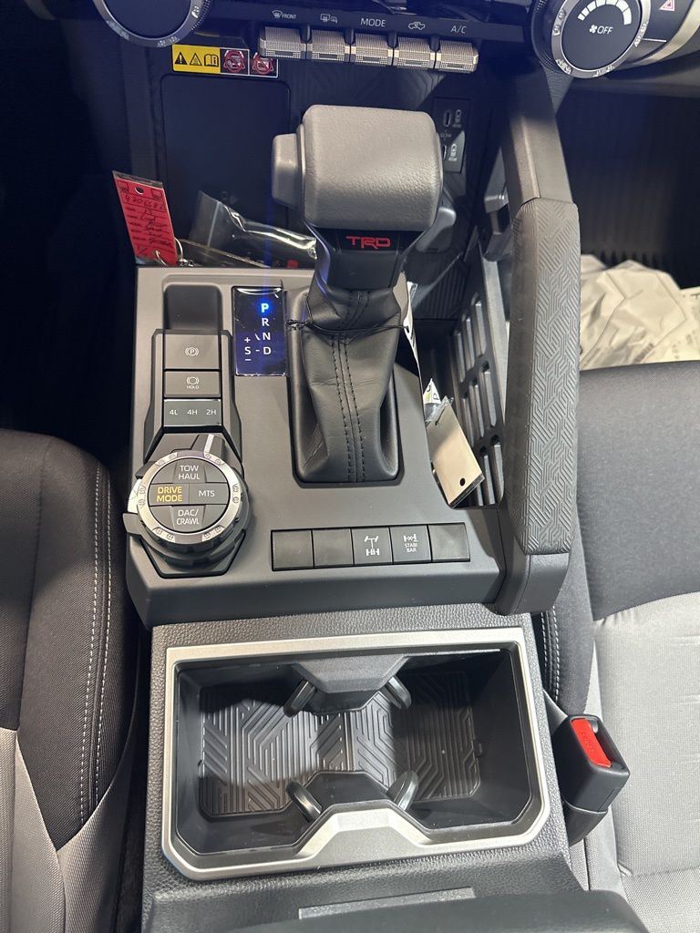 2025 Toyota Tacoma TRD Off Road - Photo 32