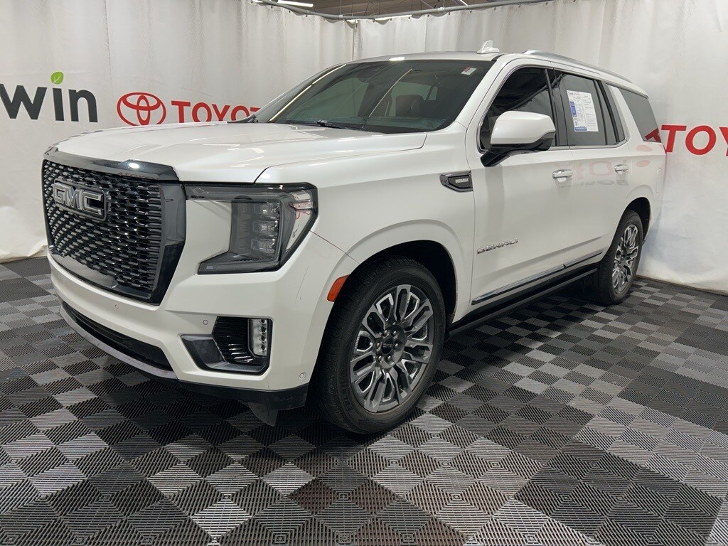 2023 Gmc Yukon Denali Ultimate photo 3