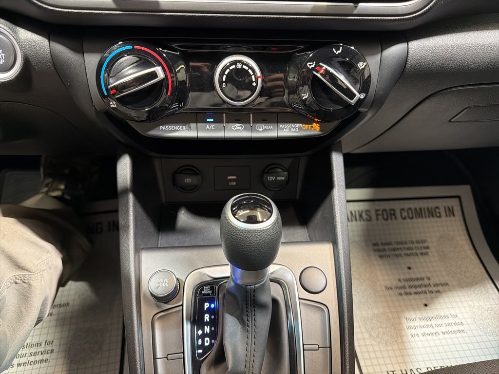 2023 Hyundai Kona SEL - Photo 28
