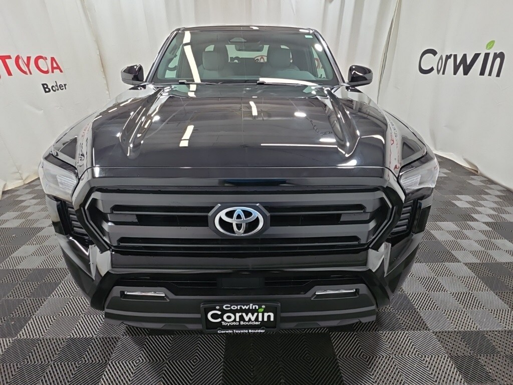 2025 Toyota Tacoma SR5 photo 2