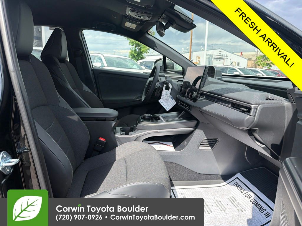 2026 Toyota C-HR SE - Photo 11