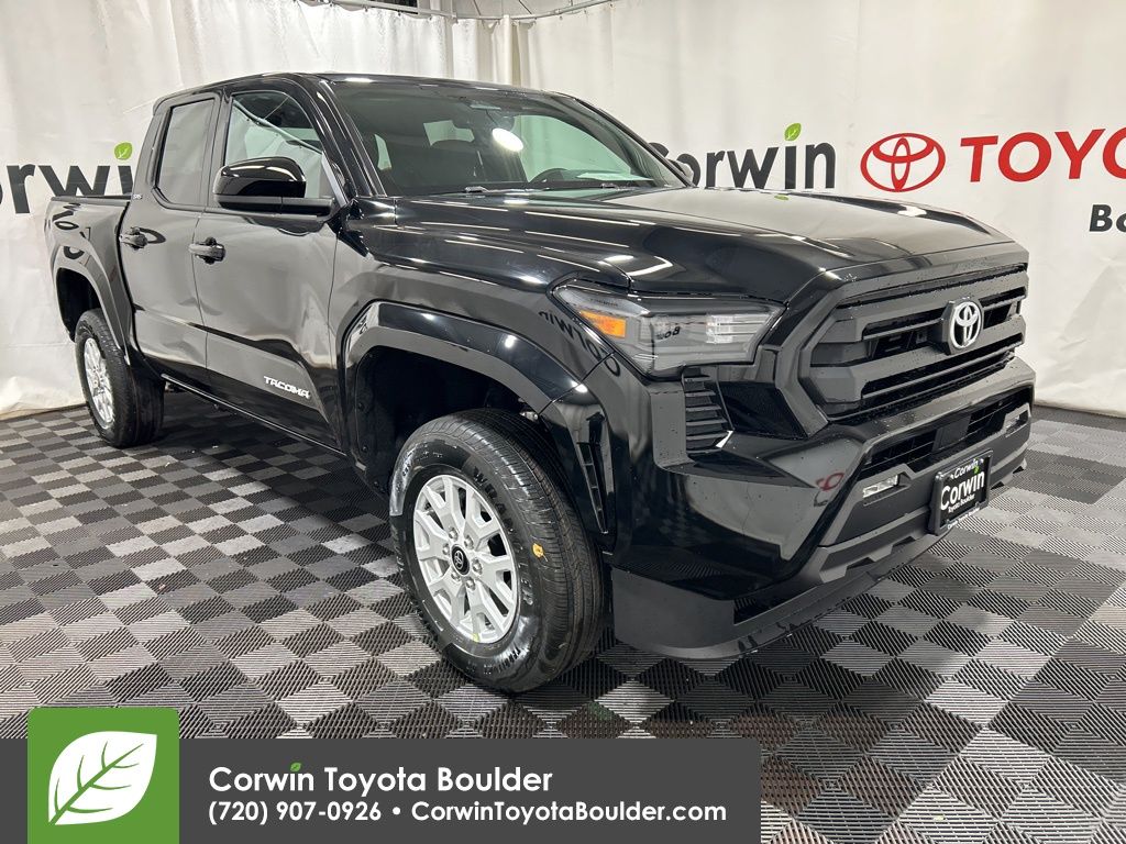 2025 Toyota Tacoma SR5's photo