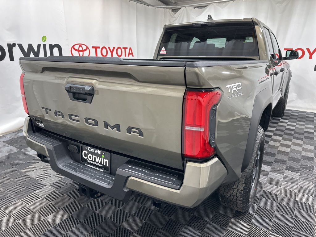 2026 Toyota Tacoma TRD Off-Road photo 3