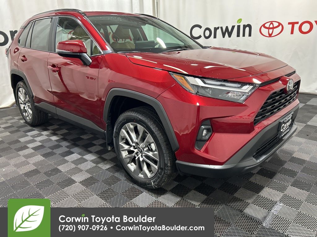 2025 Toyota RAV4 XLE Premium's photo