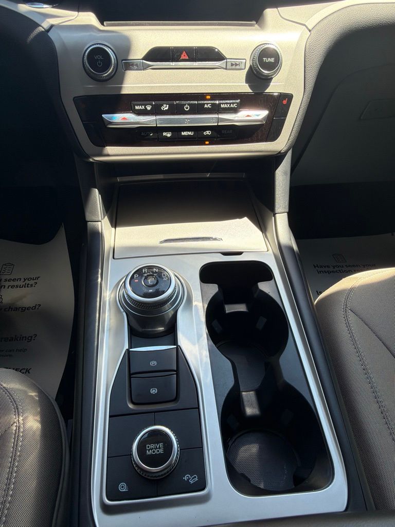 2023 Ford Explorer XLT - Photo 33