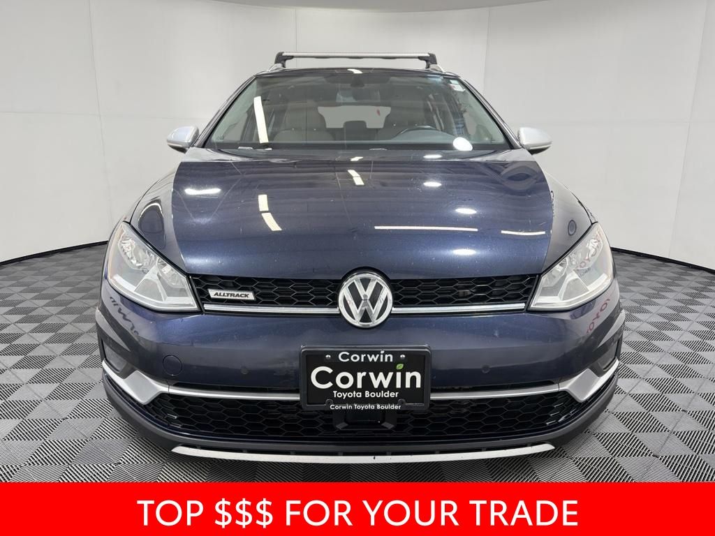 2017 Volkswagen Golf Alltrack 2