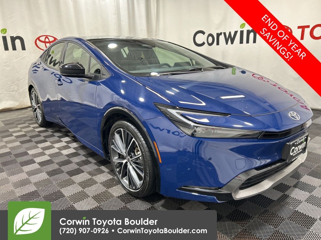 2025 Toyota Prius Limited's photo