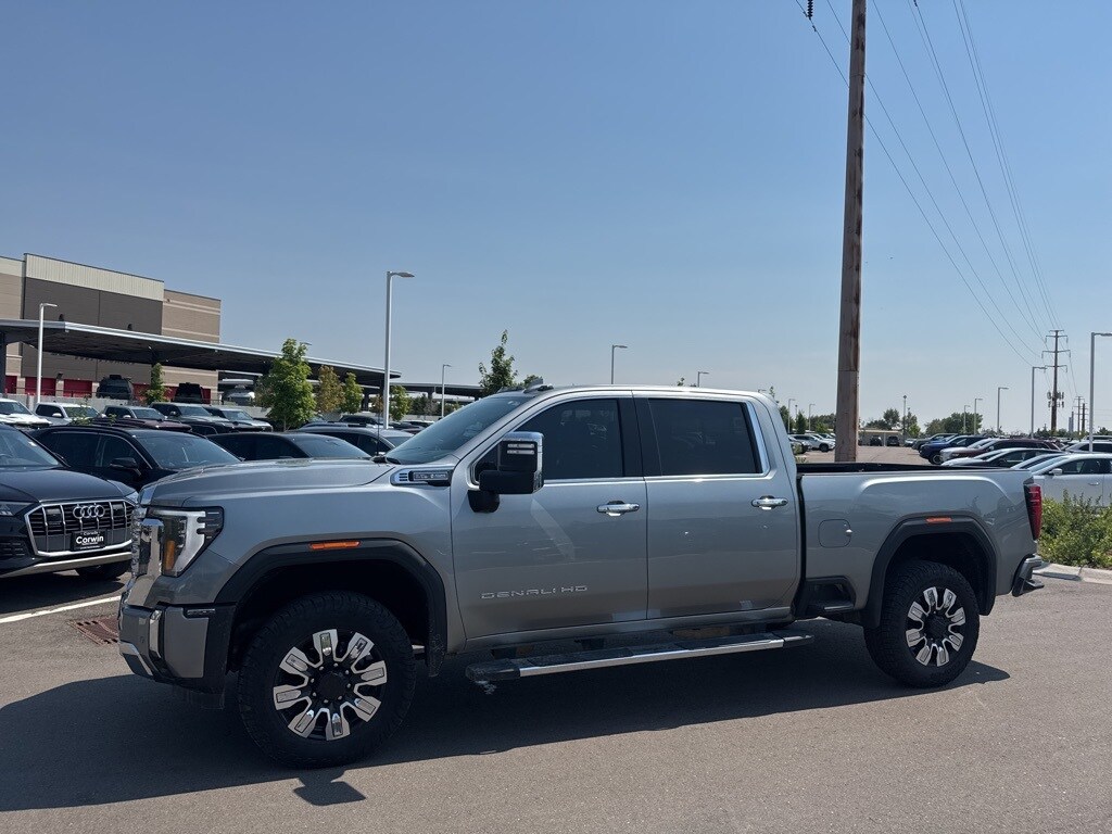 2024 Gmc Sierra 2500 HD Denali photo 4