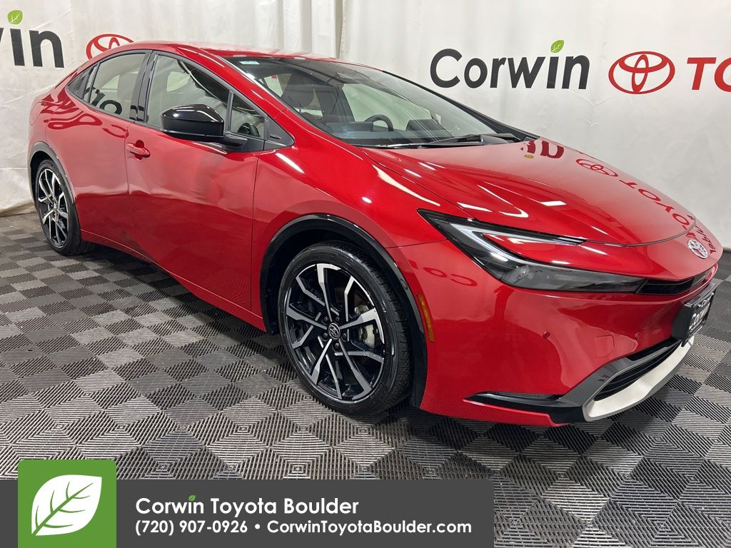 2025 Toyota Prius XSE Plug-in Hybrid's photo
