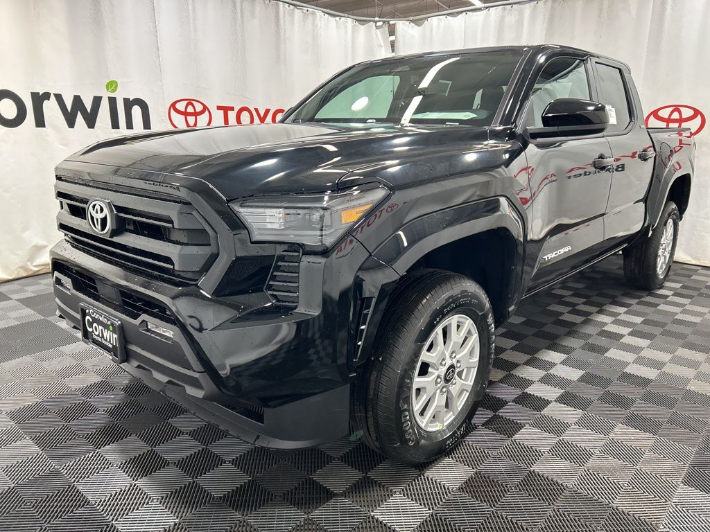 2025 Toyota Tacoma SR5 Double Cab photo 3