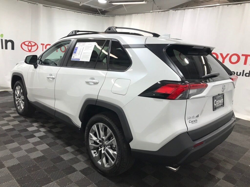 2025 Toyota RAV4 XLE Premium photo 3
