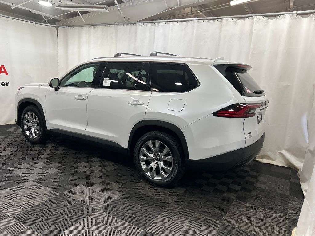 2026 Toyota Grand Highlander Limited photo 3