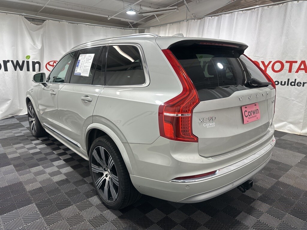 2022 Volvo XC90 T6 Inscription photo 2