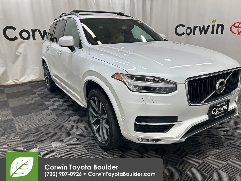 2018 Volvo XC90 Momentum photo 2