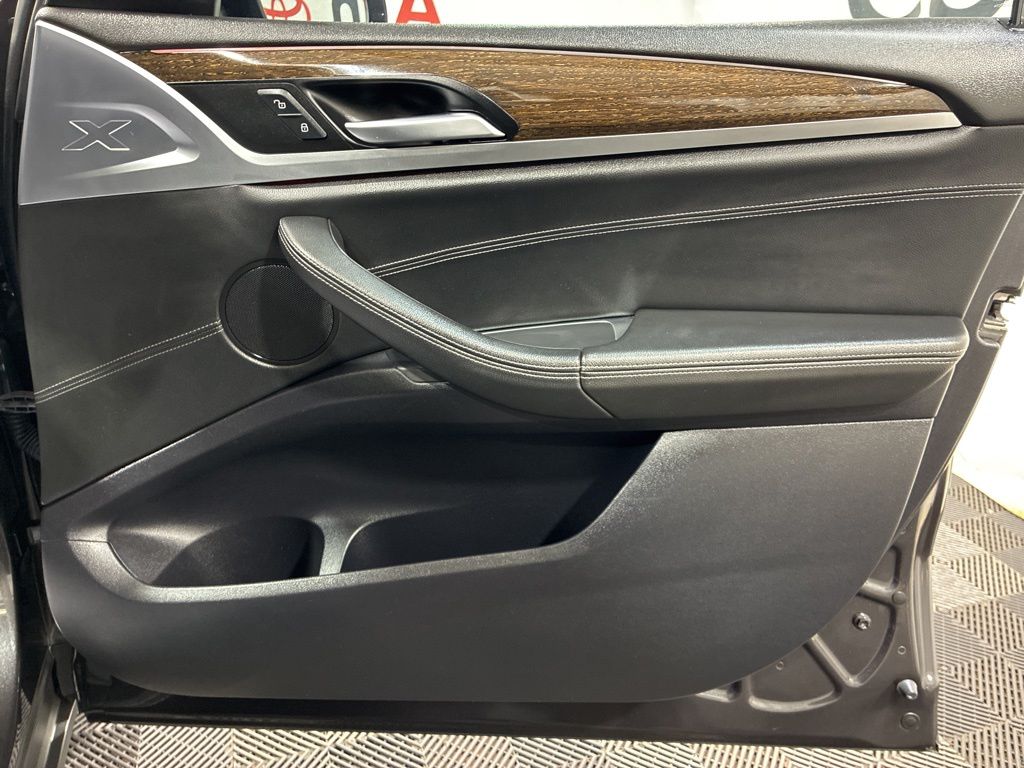 2019 BMW X3 30i - Photo 9
