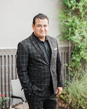Staff member Miguel Miranda from ID_c9e284