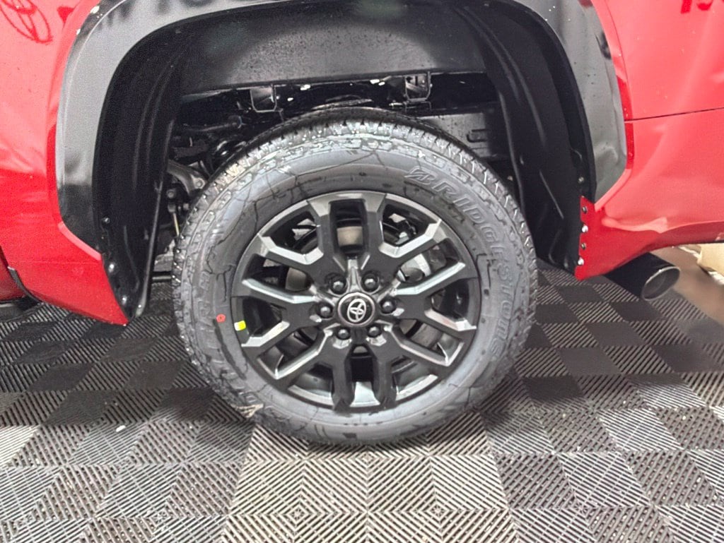 2026 Toyota Tundra Platinum - Photo 33