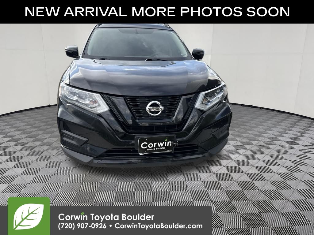 Used 2017 Nissan Rogue SV with VIN 5N1AT2MV7HC756928 for sale in Boulder, CO