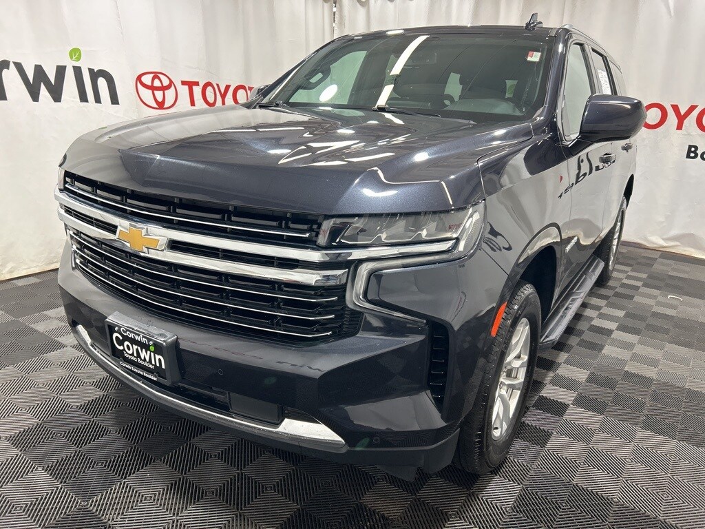 2023 Chevrolet Tahoe LT photo 3
