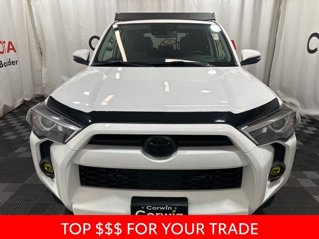 2022 Toyota 4Runner SR5 Premium photo 2