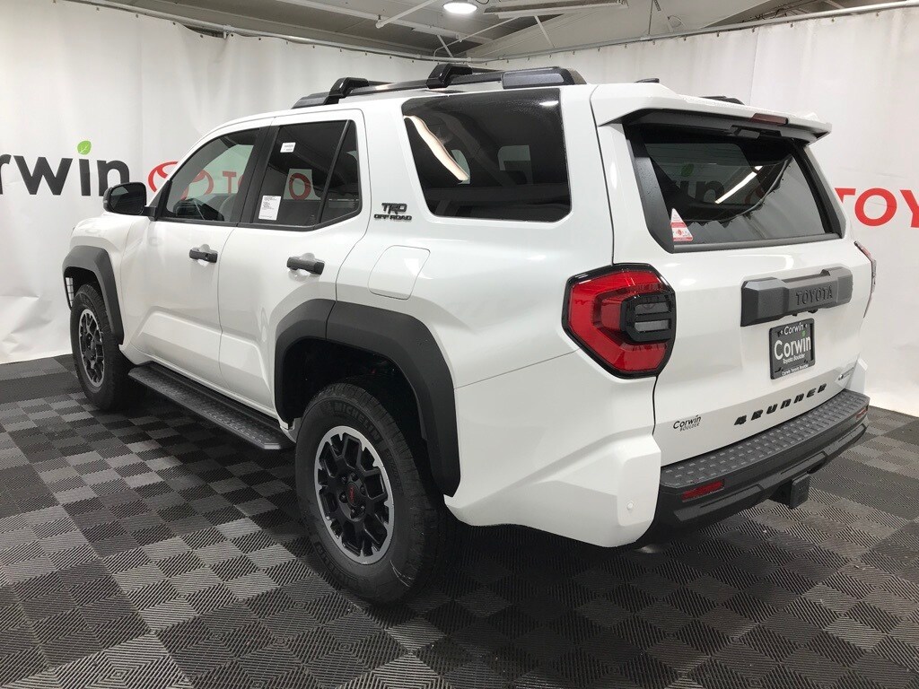 2025 Toyota 4Runner TRD Off-Road photo 4