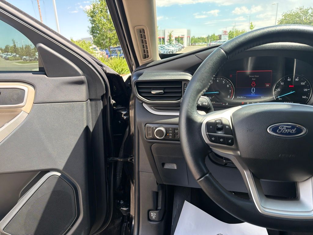 2023 Ford Explorer XLT - Photo 26