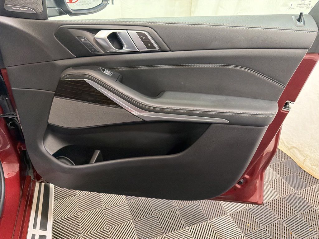 2024 BMW X7 40i - Photo 10