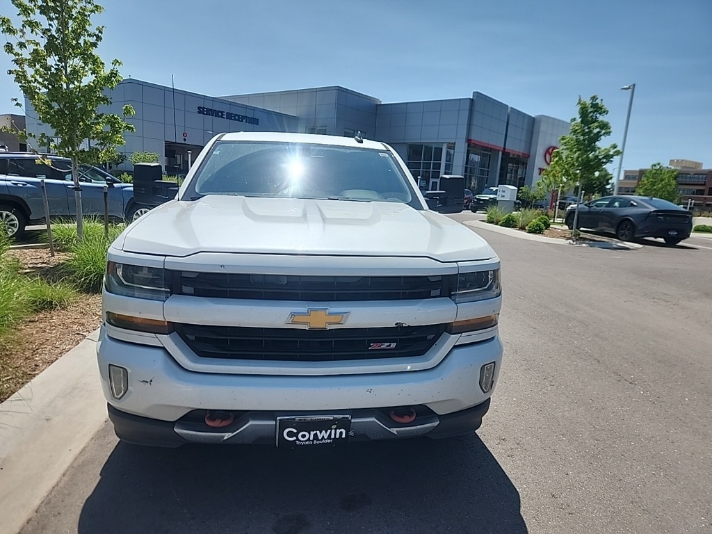 Used 2017 Chevrolet Silverado 1500 LT Z71 with VIN 3GCUKREC1HG242595 for sale in Boulder, CO