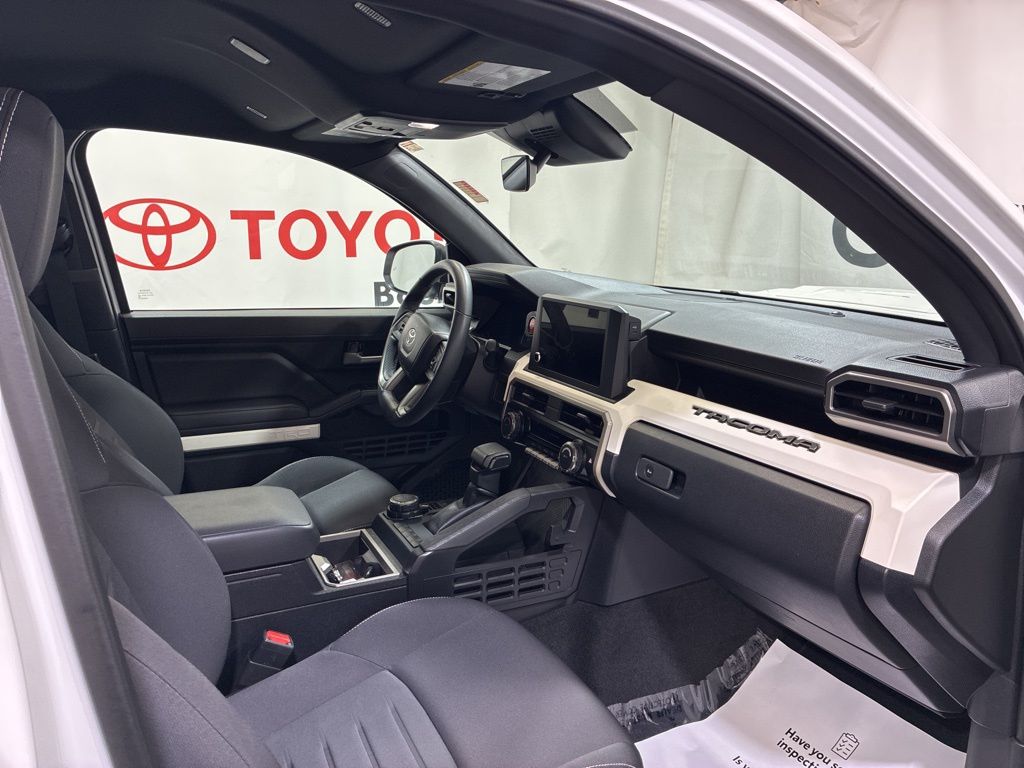 2024 Toyota Tacoma TRD Sport - Photo 10