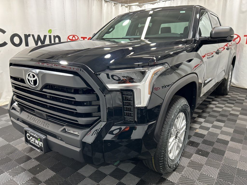 2026 Toyota Tundra SR5 CrewMax photo 3