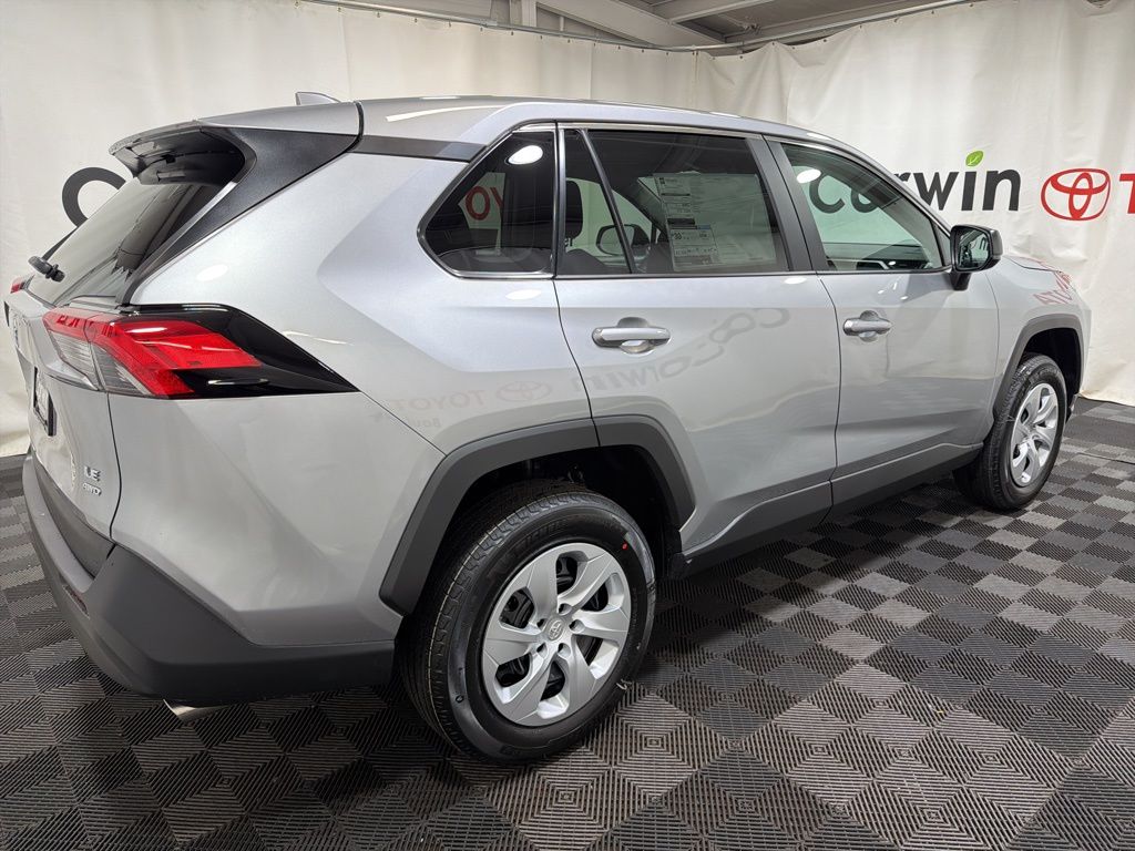2025 Toyota RAV4 LE photo 2