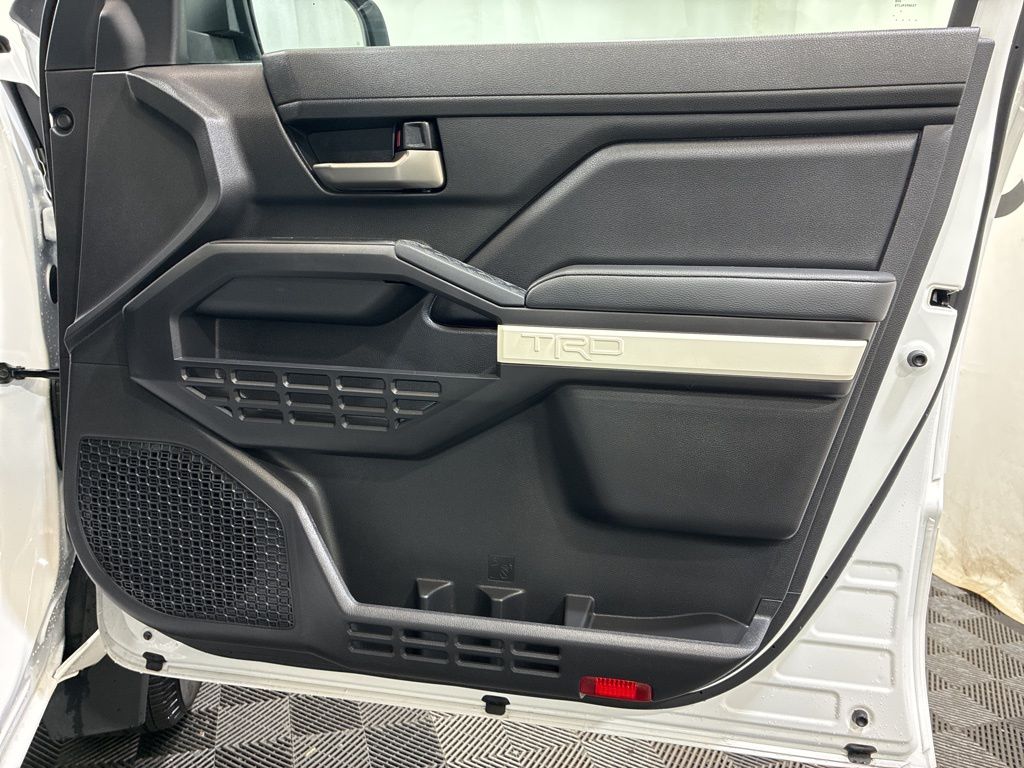 2024 Toyota Tacoma TRD Sport - Photo 8