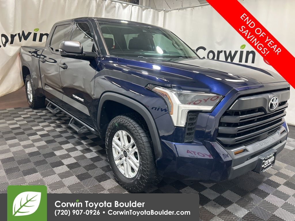 2023 Toyota Tundra SR5's photo