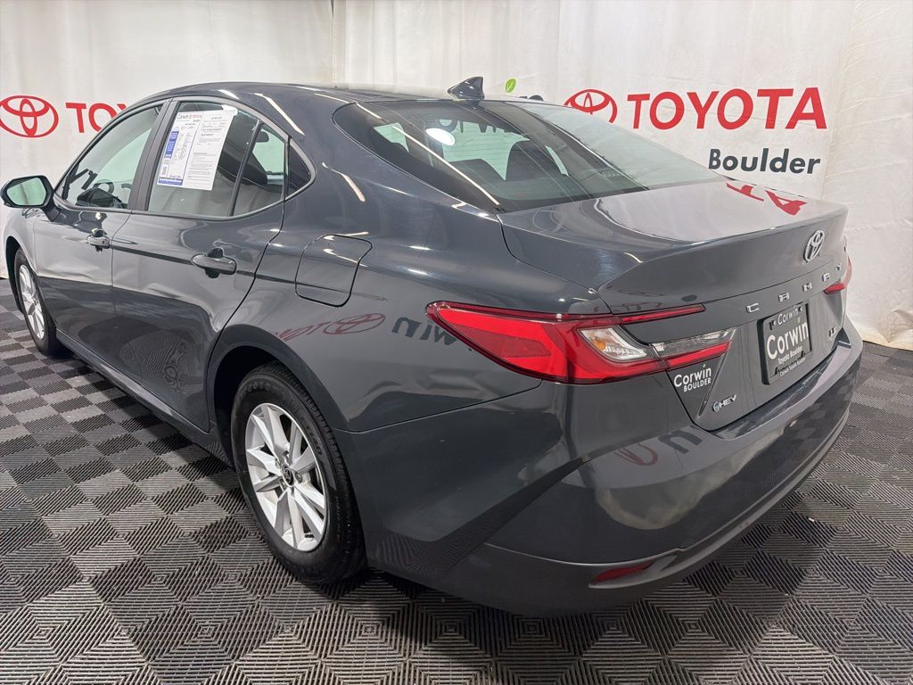 2025 Toyota Camry photo 4