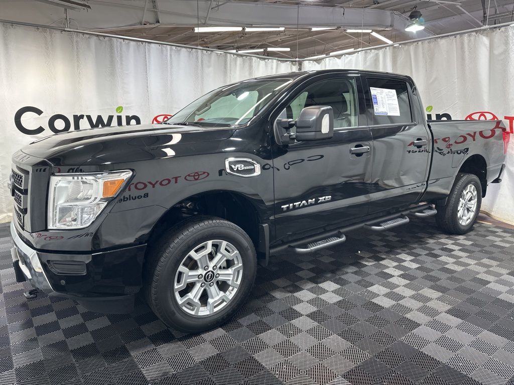 2024 Nissan Titan SV photo 4
