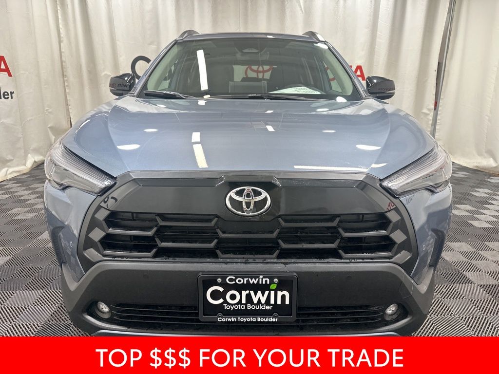 2026 Toyota Corolla Cross XLE photo 2