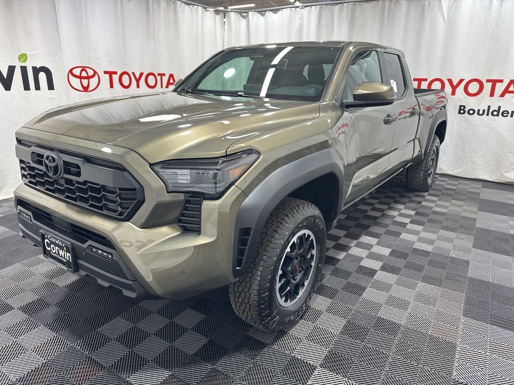 2026 Toyota Tacoma TRD Off-Road photo 3