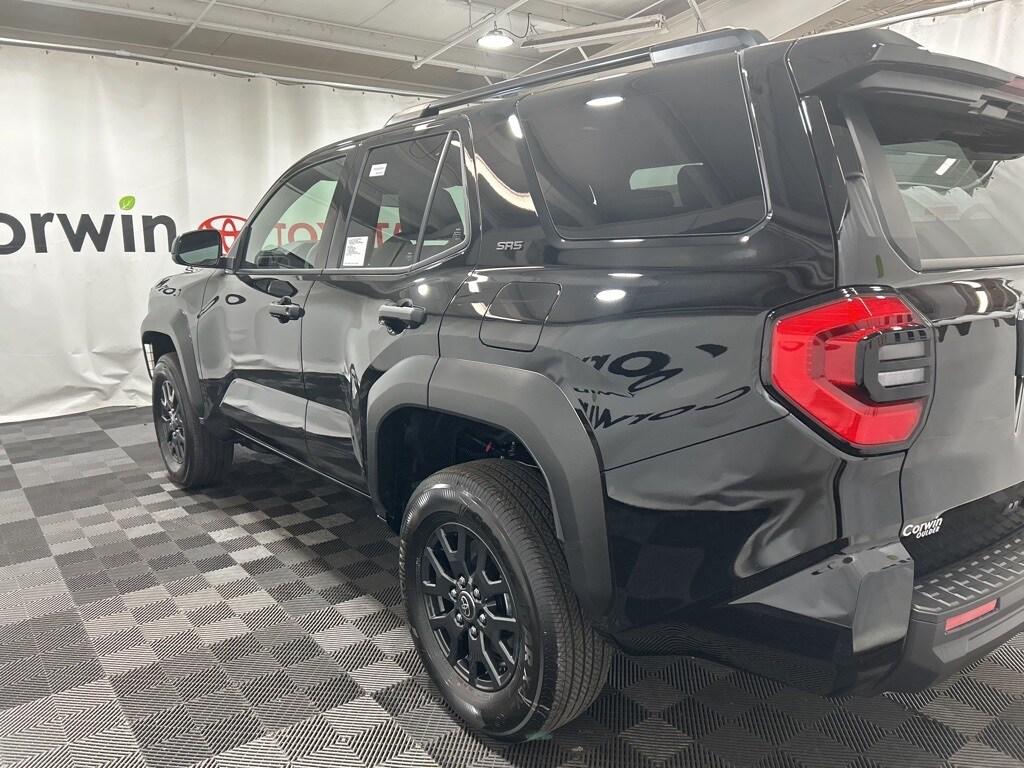 2025 Toyota 4Runner SR5 photo 4