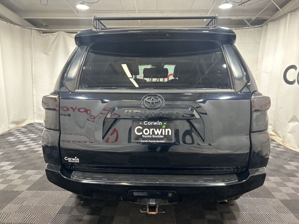 2020 Toyota 4Runner Base photo 3