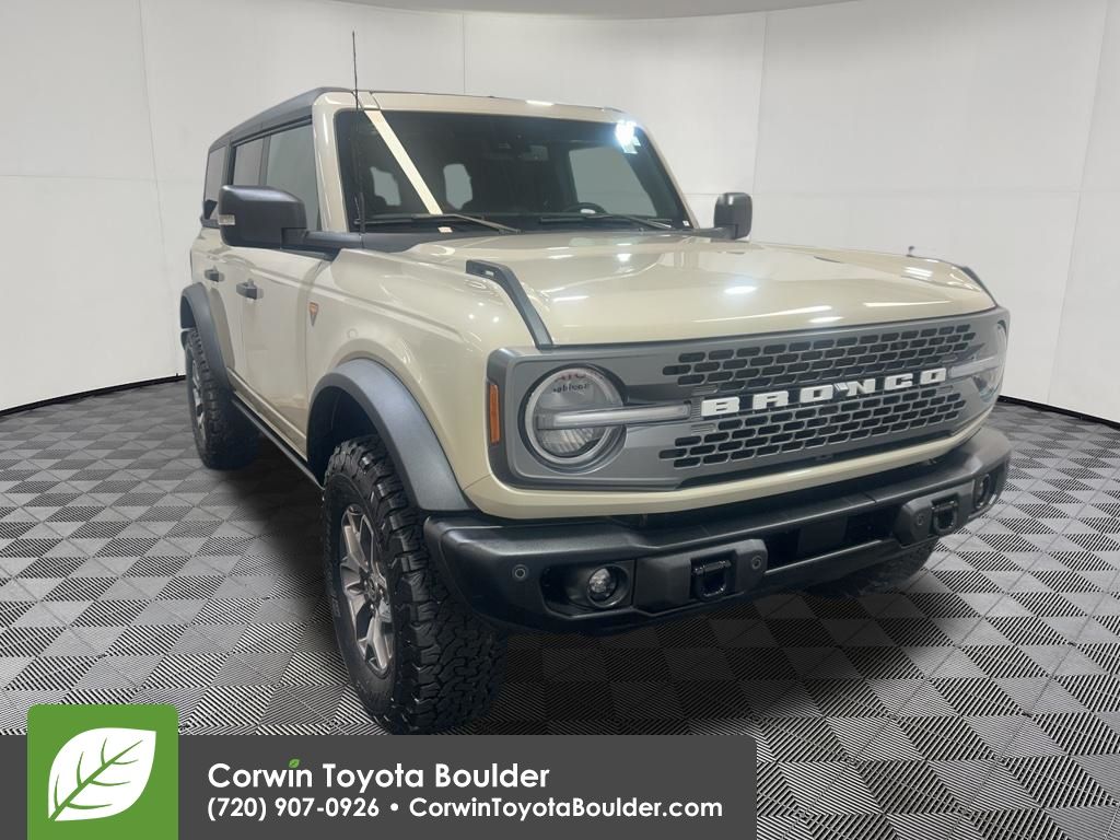 2025 Ford Bronco Badlands 4x4's photo