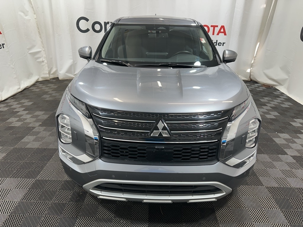 Used 2024 Mitsubishi Outlander SE with VIN JA4J4VA84RZ038120 for sale in Boulder, CO