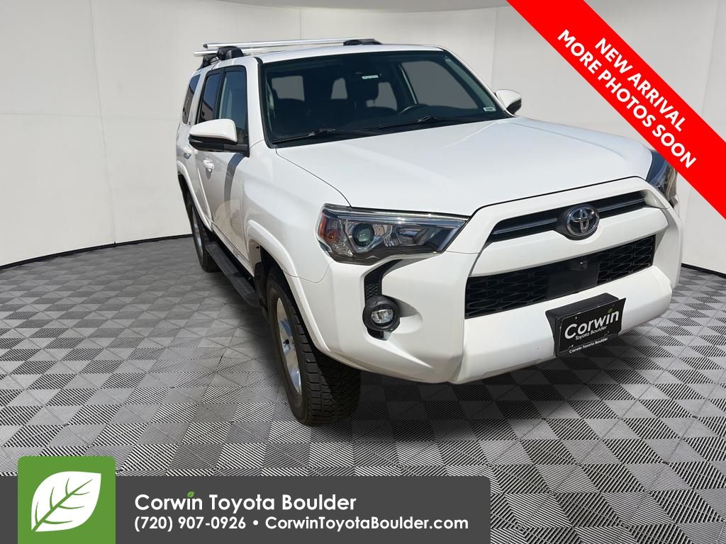 2023 Toyota 4Runner SR5 Premium 4WD V6's photo