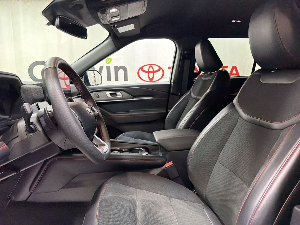 2025 Ford Explorer ST - Photo 25